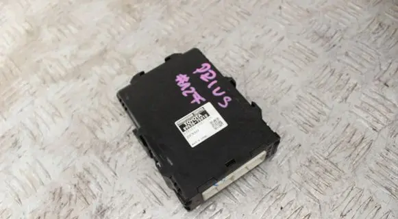 Toyota Prius (XW30) Gearbox control unit/module 8953575010 0791002542