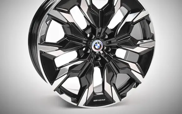 BMW 5 G60 G61 R21 alloy rim 5A32502 5A32503