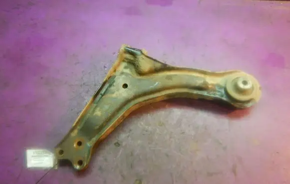 Mercedes-Benz Vito Viano W638 Front control arm
