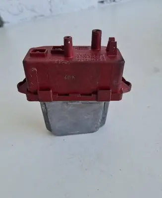 Iveco Daily 35.8 - 9 Heater blower motor/fan resistor 500326590 570630600