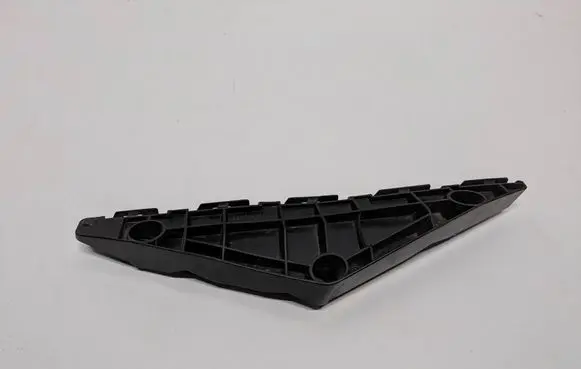 Front bumper mounting bracket