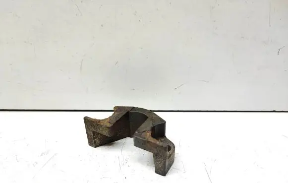 Fuel Injector clamp holder