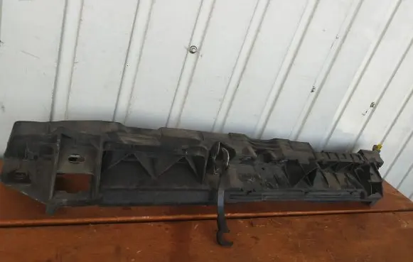 Peugeot 308 Front bumper support beam 9816603980