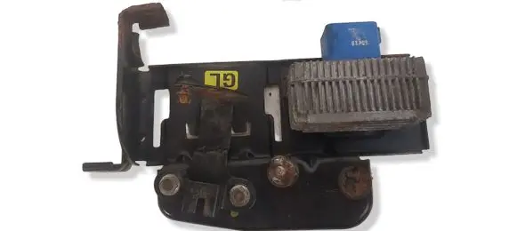 Opel Astra G Glow plug pre-heat relay 55353011