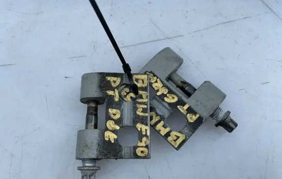 BMW 3 E90 E91 Front door hinge set 