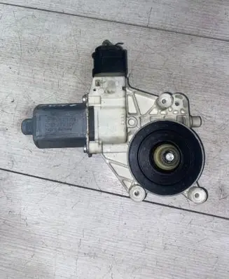Ford S-MAX Front door window regulator motor 0130822286
