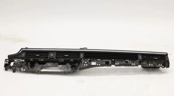 Audi A4 S4 B9 8W Dash center air vent grill 8W1820902D