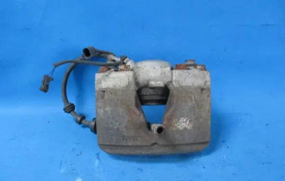 Audi A4 S4 B8 8K Front brake caliper 8K0105P