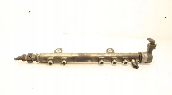 Opel Corsa D Fuel main line pipe 09-1665602-5