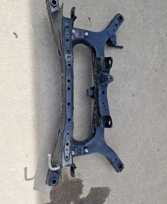 Toyota C-HR I Rear subframe