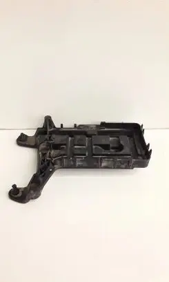 Volkswagen Caddy Battery tray 1k0915333