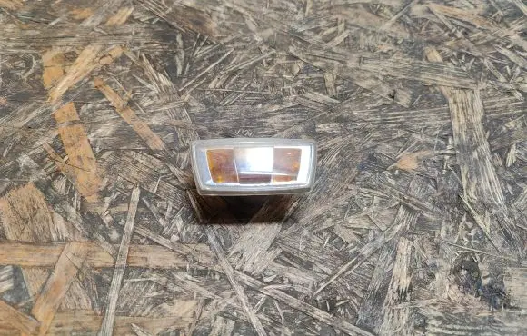 Opel Astra H Front fender indicator light I090025