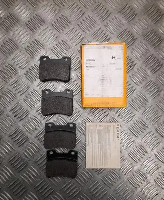 Citroen Saxo Brake pads (front) LP1051