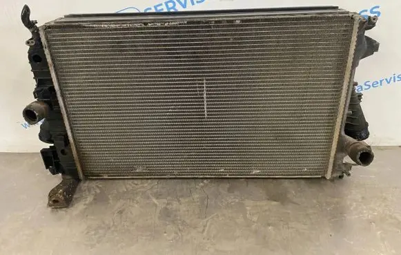 Opel Signum Intercooler air channel guide 13196476