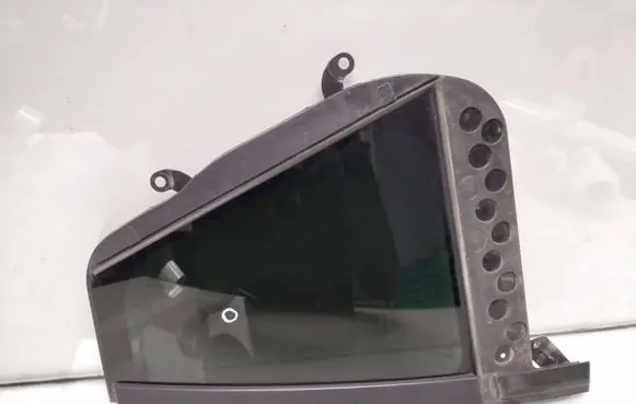 Volvo V60 Rear vent window glass 43R001795 E000001