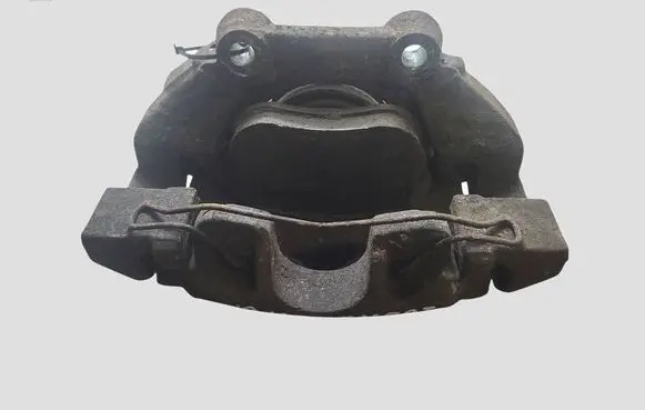 Peugeot 5008 Front brake caliper