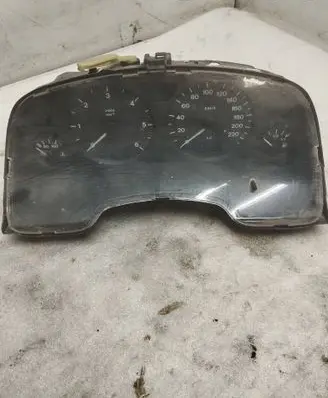 Opel Zafira A Speedometer (instrument cluster) 110080069002 24419560HT