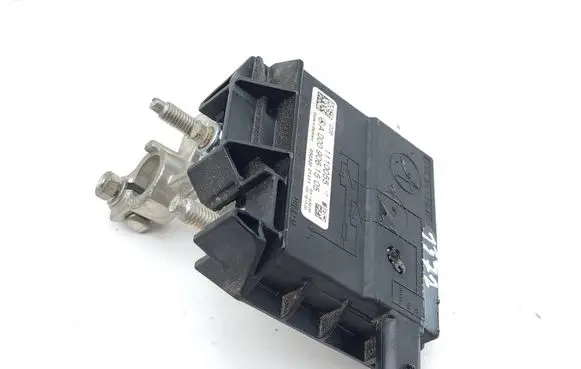 Mercedes-Benz GLC AMG Battery relay fuse A0009061505 05032001411