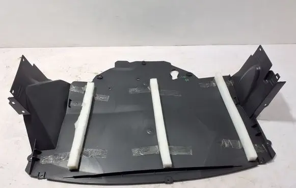 Renault Master III Engine splash shield/under tray 758903761R