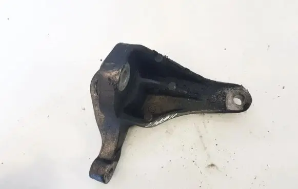 Volvo V50 Engine mounting bracket 3m516p093ae 3m51-6p093-ae