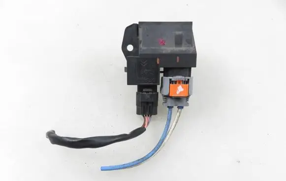 Citroen Berlingo Coolant fan relay 9663558880