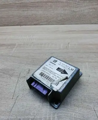 Opel Astra F Airbag control unit/module 90519067 5WK4113