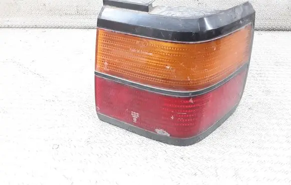Volkswagen PASSAT B3 Rear/tail lights 357945112