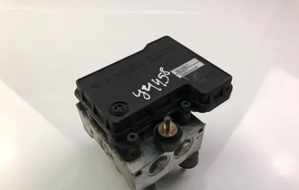 Volkswagen PASSAT B6 ABS Pump 83094526341D9