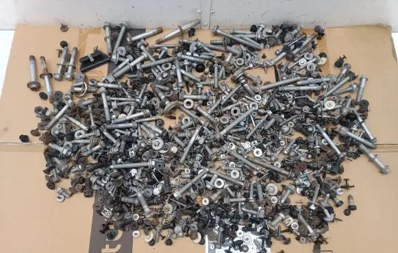 BMW 3 G20 G21 Nuts/bolts 