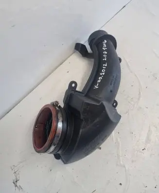 Volvo V70 Intake resonator 31293547