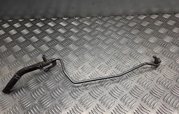Porsche Cayenne (92A) Engine coolant pipe/hose 057121492R