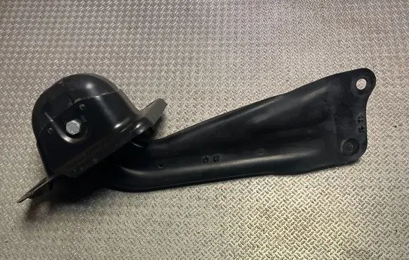 Audi Q3 F3 Rear upper control arm/wishbone 5QF505225C