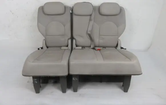 Chrysler Voyager Second row seats 