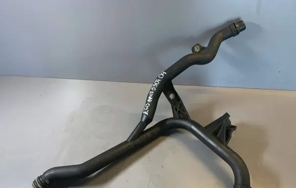 BMW 5 E60 E61 Engine coolant pipe/hose 7519710 10617210 11537519710