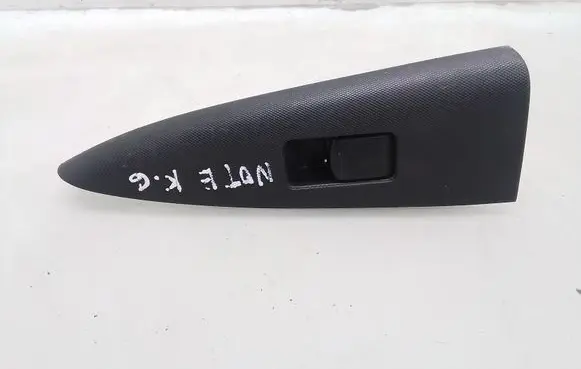 Nissan Note (E11) Electric window control switch