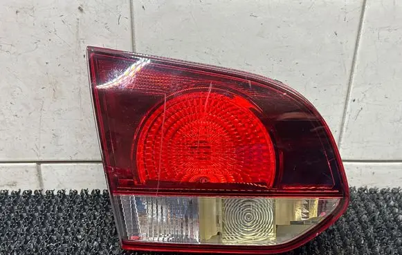 Volkswagen Golf VI Tailgate rear/tail lights 5K0945093T