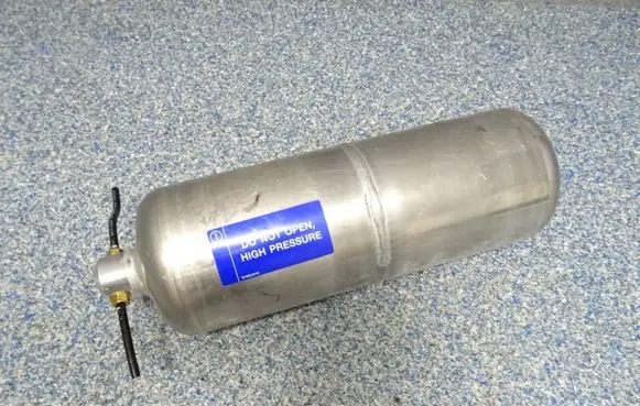 Volvo XC90 Air suspension tank/reservoir 31360726