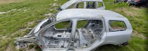 Dacia Logan II Front quarter panel 