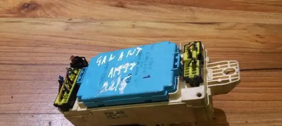 Mitsubishi Galant Fuse box set mr24316