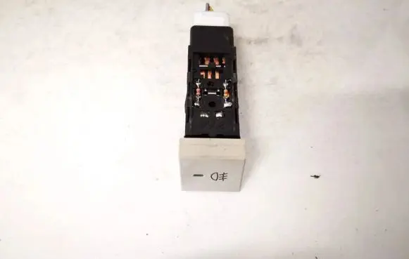 Hyundai Santa Fe Fog light switch 621w05010