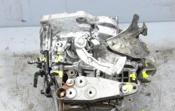 Manual 6 speed gearbox