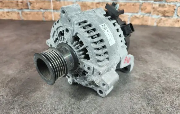 BMW 1 F20 F21 Generator/alternator 8645325