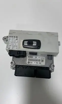 BMW 5 E60 E61 Engine ECU kit and lock set 7799856 0281012707