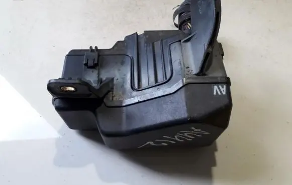 Toyota Avensis T250 Fuse box set