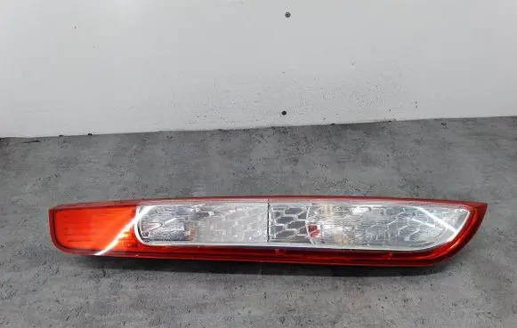 Ford Focus Rear/tail lights 8M51-13405-A