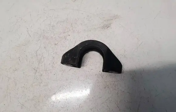 BMW 5 F10 F11 Sway bar bush bracket, front 18433810