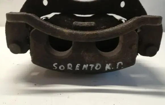 KIA Sorento Front brake caliper