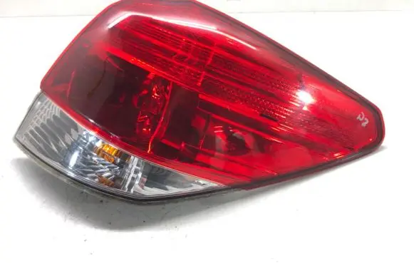 Rear/tail lights