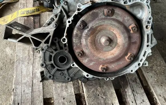 Volvo V70 Automatic gearbox 30713888