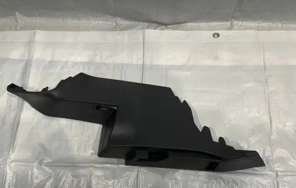 Land Rover Range Rover Evoque L551 Parcel shelf load cover mount bracket K8D231013